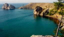 Bí ẩn về hồ nước ngọt sâu nhất thế giới