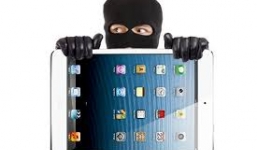 Clip: Cô gái vào xóm trọ trộm Ipad, bị tóm gọn