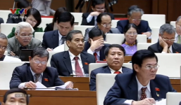 Kỳ họp thứ 8, Quốc hội khóa 13: Kỳ họp có số luật được thông qua và cho ý kiến nhiều nhất từ trước tới nay