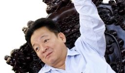 Bầu Hiển: Xài hàng hiệu và thú vui bình dân