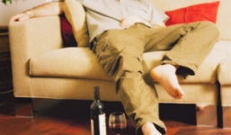 Ăn gì trước khi uống rượu để chống say?