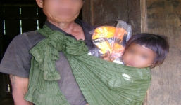 Túng quẫn, vợ chồng trẻ ăn lá ngón tự vẫn, bốn con nhỏ bơ vơ