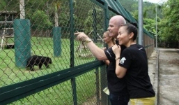 Thu Minh cám ơn người đăng clip để tạo scandal dùng mật gấu tươi