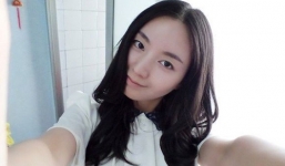 Cô giáo dạy Sinh học dáng chuẩn như siêu mẫu, xinh như hot girl trên bục giảng