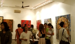 Câu chuyện thú vị về hai thành phố lớn nhất Việt Nam trên báo Tây