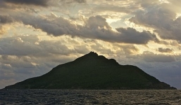 Tại sao Trung Quốc ngừng toàn bộ hoạt động tuần tra trên biển Hoa Đông?