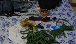 Giải cứu hai nữ sinh lớp 8 bị lừa vào cà phê massage