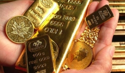 Nhân viên được trả lương bằng vàng thỏi 1kg