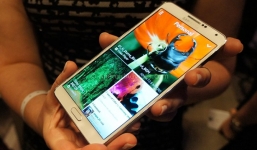 Galaxy Note 4 xuất hàng hạn chế trong ngày đầu bán tại Việt Nam