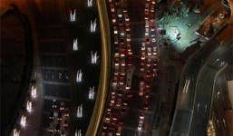 Dubai phát 4kg vàng khuyến khích người dân dùng xe buýt