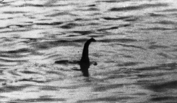 Anh từng lên kế hoạch bắt cóc quái vật hồ Loch Ness về trưng bày 
