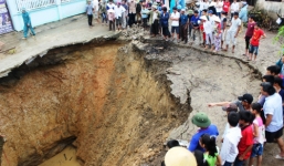 'Hố tử thần' sâu hơn 25 m xuất hiện ở Thanh Hóa