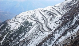 Ấn Độ rót lực lượng khủng quyết bảo vệ biên giới tranh chấp với Trung Quốc