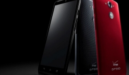 Motorola Droid Turbo ra mắt với pin khủng dùng tới 48 giờ