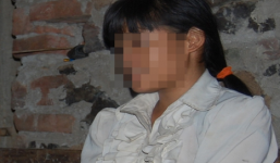 Phẫn nộ bốn kẻ hãm hại sơn nữ rồi “chạy tội” bằng... một đám cưới