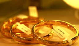 Giá vàng 31/10: Vàng giảm nhẹ 10.000 đồng/lượng