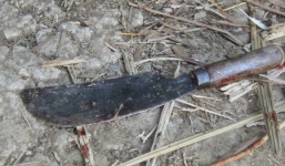 Chồng bị chủ nợ đâm chết vì vợ không chịu trả 300 nghìn đồng