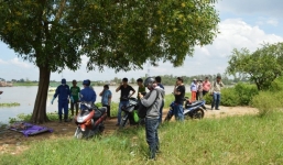 Thi thể bé gái nổi sông Sài Gòn nghi bị mẹ ôm nhảy sông tự tử