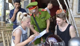 Hà Nội có “học” TP HCM phát tờ rơi cảnh báo trộm cướp?