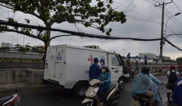 Phát hiện thi thể người đàn ông nổi trên kênh Tàu Hủ