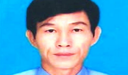 Cưỡng hiếp thiếu nữ trên đường đưa sang Trung Quốc bán