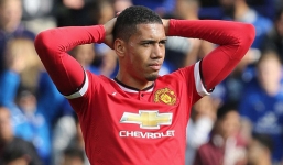 Man City 1-0 M.U: 'Quỷ đỏ' chết vì hàng thủ trong thế trận thiếu người