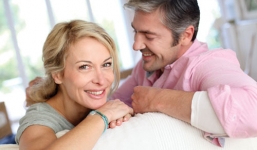 Duy trì tuổi thanh xuân cho phụ nữ trung niên