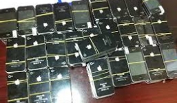  400 điện thoại iPhone lậu bị bắt khi đang vận chuyển 