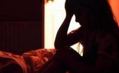 Chia tay, tung cllip nóng quay lén bạn gái lên facebook