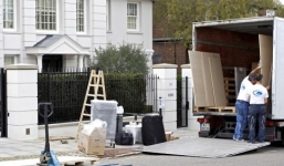 Chiêu lừa không ai ngờ tới: Thuê nhà để bày tiệc rồi dọn hết đồ đạc