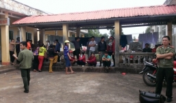 Mẹ con sản phụ tử vong bất thường, người nhà vây kín bệnh viện 331