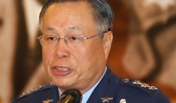 Bộ trưởng Quốc phòng Đài Loan thị sát trái phép đảo Ba Bình của Việt Nam