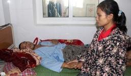 Đánh hàng xóm chấn thương sọ não vì... 3 cây chuối