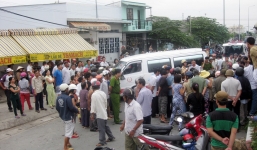 Hai lá thư tuyệt mệnh dán cửa nhà đôi vợ chồng chết thảm