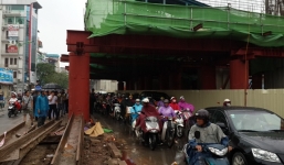 Phó Thủ tướng yêu cầu điều tra vụ tai nạn chết người tại dự án đường sắt trên cao