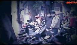 Hai kẻ giấu mặt chém người, nổ súng cướp xe SH (Phần 1)