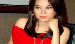 Trương Ngọc Ánh đi đâu cũng có đàn em hộ tống