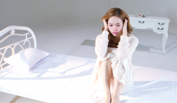 Minh Hằng khóc vật vã vì mất người yêu