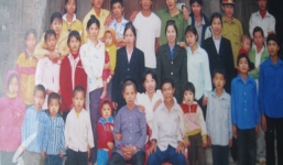 Ly kỳ hành trình 20 năm giả câm điếc để cứu con gái