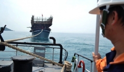 Hai tàu vận tải đâm nhau trên biển Nha Trang, 8 thuyền viên mất tích