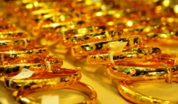 Giá vàng 10/11: Vàng vẫn đang giữ mức 35,25 triệu đồng/lượng