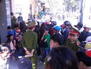 Xâm hại trẻ em rồi uống thuốc sâu tự tử