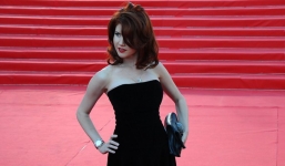 Bộ Quốc phòng Anh cảnh báo nhân viên về 'bẫy tình' của điệp viên Nga