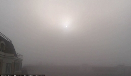 Thủ đô Moscow ngập trong mùi “trứng thối”