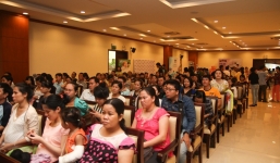 Bệnh viện Phụ sản Trung ương tổ chức ngày hội tri ân các bà mẹ năm 2014