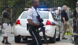 Mỹ: Đưa hệ thống cảnh báo xả súng vào trường học 