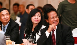 Vợ chồng Chế Linh ấm áp trong vòng tay fan Hà Nội