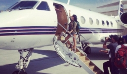 Cận cảnh cuộc sống vương giả của kiều nữ tỷ phú Trung Quốc