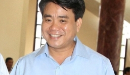 Tướng Nguyễn Đức Chung bàn về SGK: Gốc của con em thì đừng sợ tốn