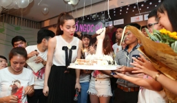 Hồ Ngọc Hà rạng rỡ tổ chức sinh nhật giữa tâm bão chia tay Cường đô la